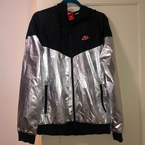 Metallic Silver Nike Wind runner